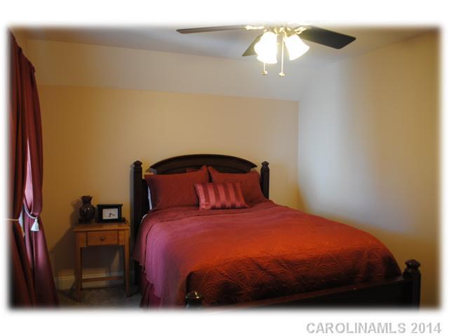 8815 Hambright Road Huntersville, NC 28078 - Photo 11 of 16 Gallery Image 11