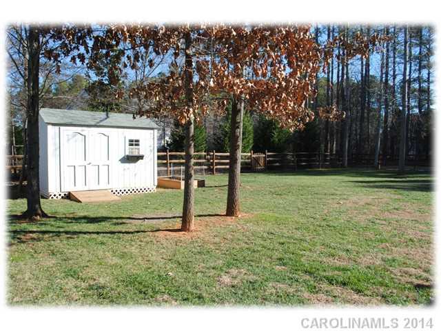 8815 Hambright Road Huntersville, NC 28078 - Photo 15 of 16 Gallery Image 15