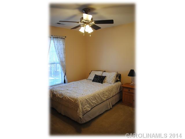 8815 Hambright Road Huntersville, NC 28078 - Photo 8 of 16 Gallery Image 8