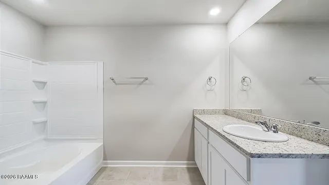 $274,000 | 128 Lake Ridge Drive, Broussard, LA 70518