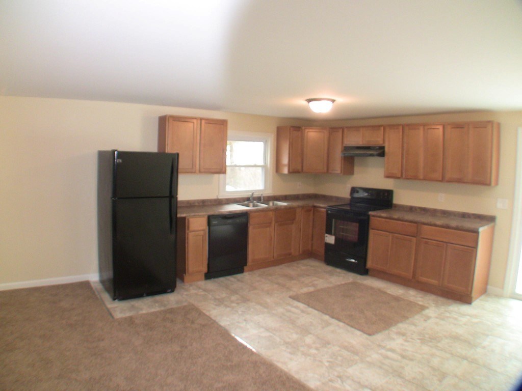 413 Mile Hill Road Laconia, NH 03246 - Photo 14 of 24 Gallery Image 14