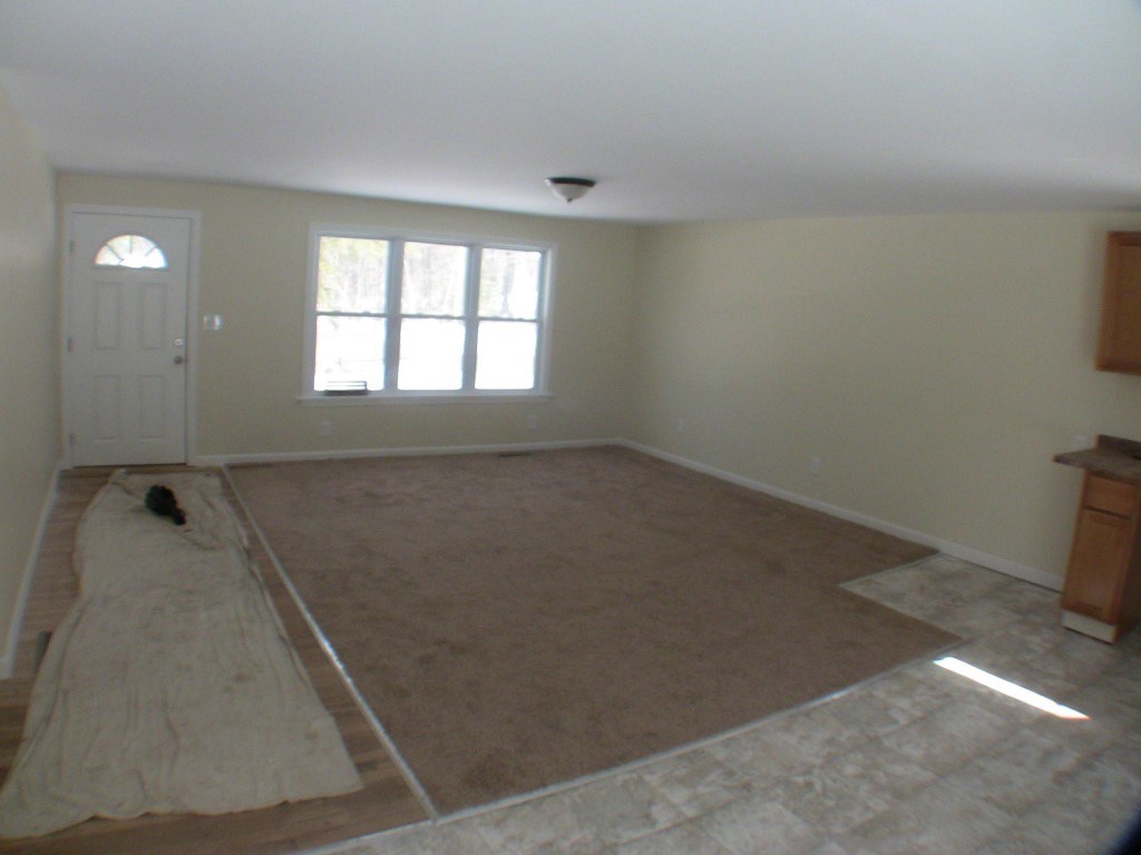 413 Mile Hill Road Laconia, NH 03246 - Photo 9 of 24 Gallery Image 9