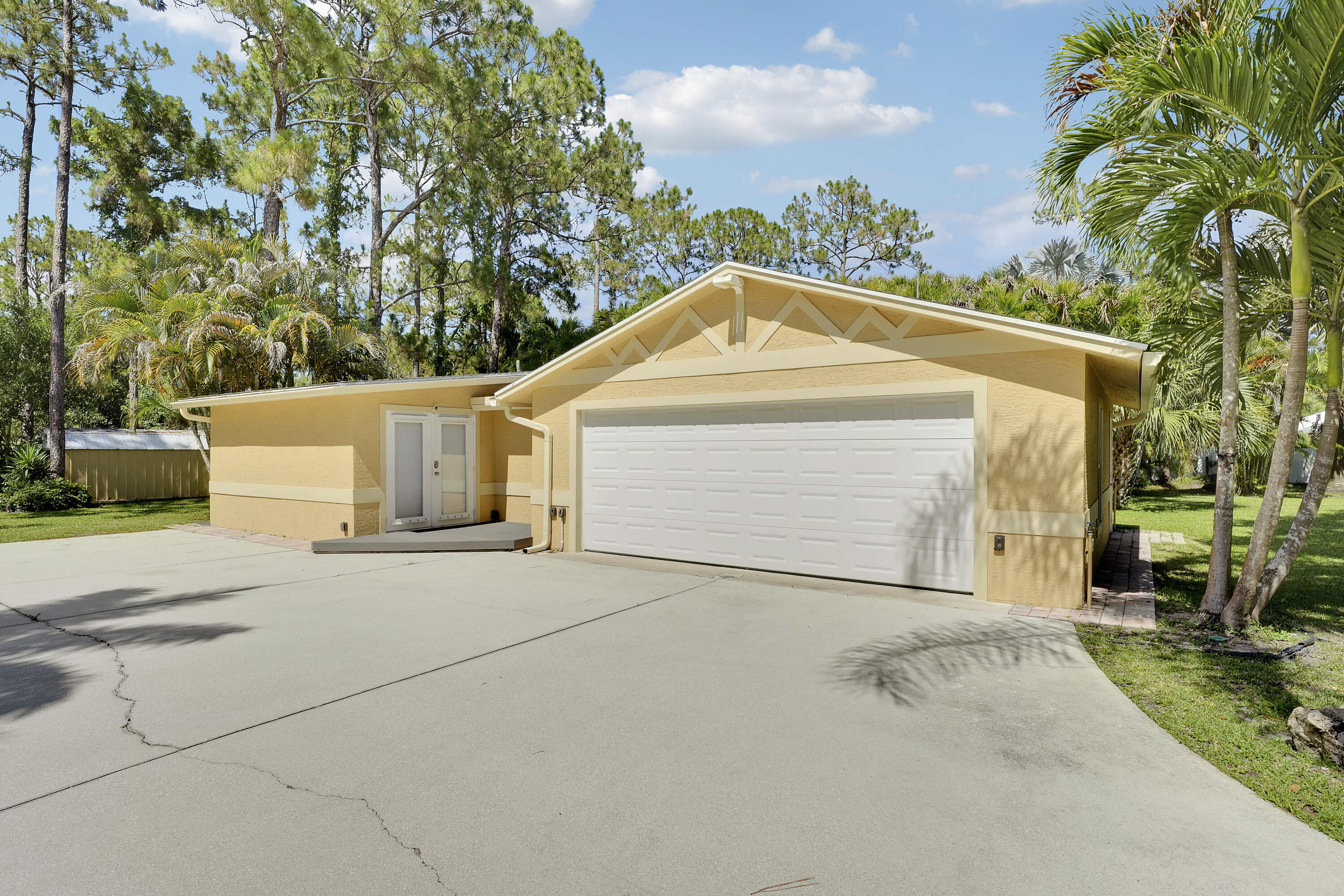 12263 Sandy Run Road Jupiter, FL 33478 - Photo 58 of 71 Guest House / Garage