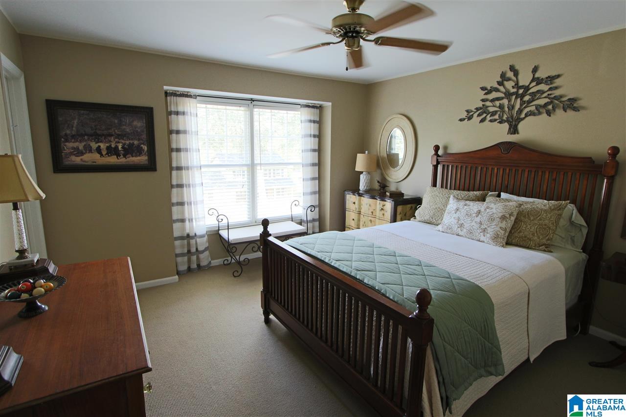 1753 Cornwall Road Birmingham, AL 35226 - Photo 12 of 36