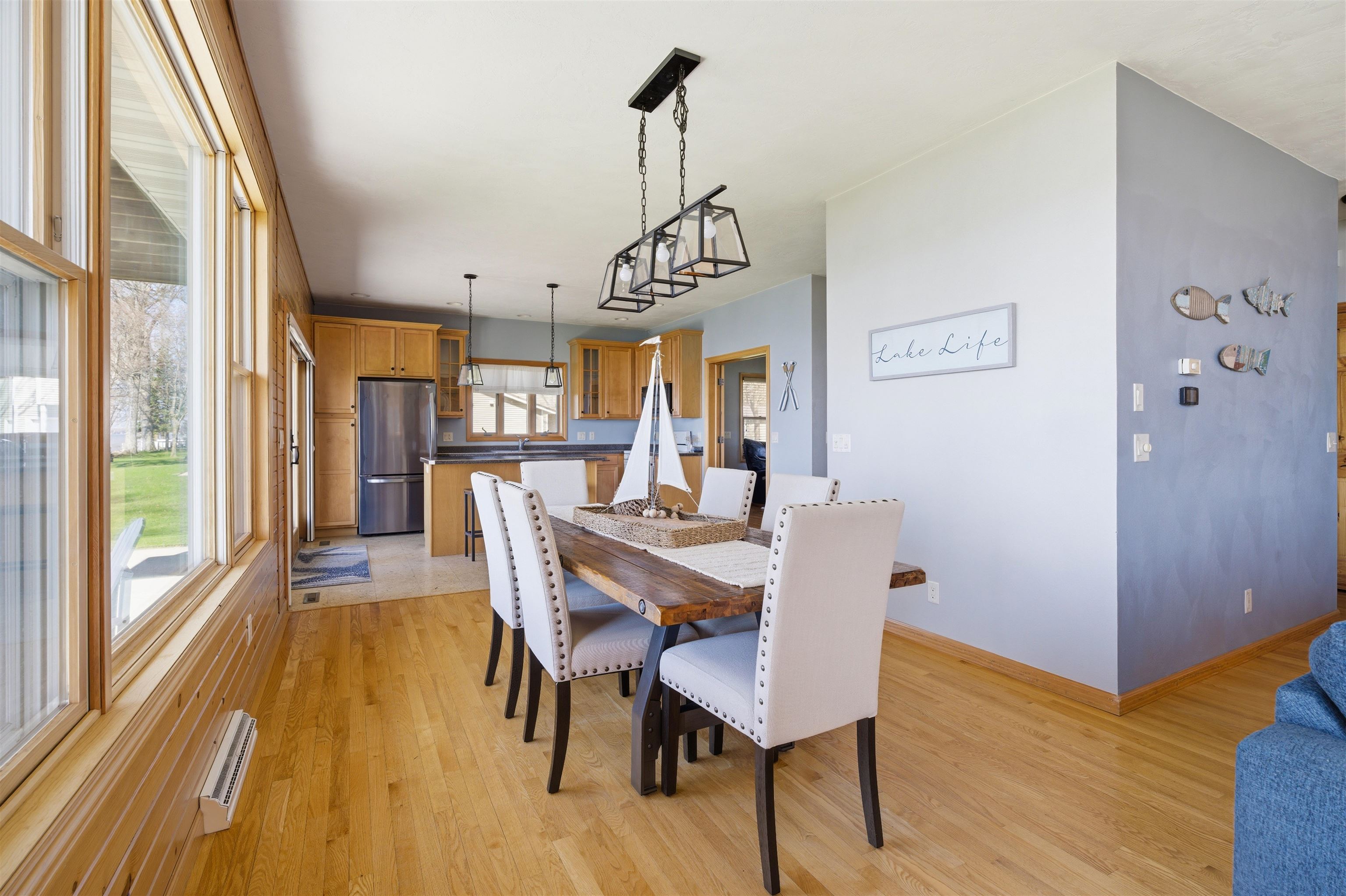 W6537 Firelane 8 Menasha, WI 54952 - Photo 13 of 68