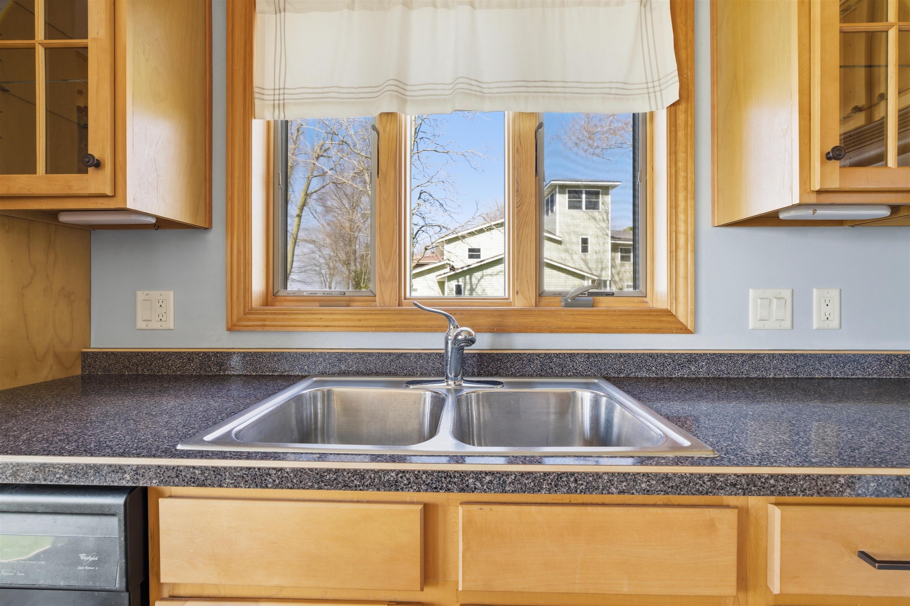 W6537 Firelane 8 Menasha, WI 54952 - Photo 16 of 68