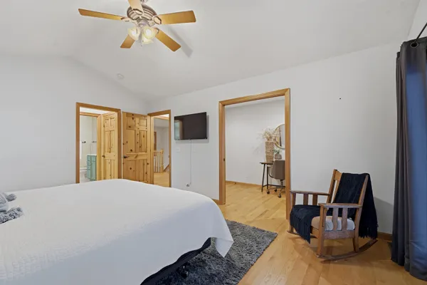 $1,057,500 | W6537 Firelane 8, Menasha, WI 54952