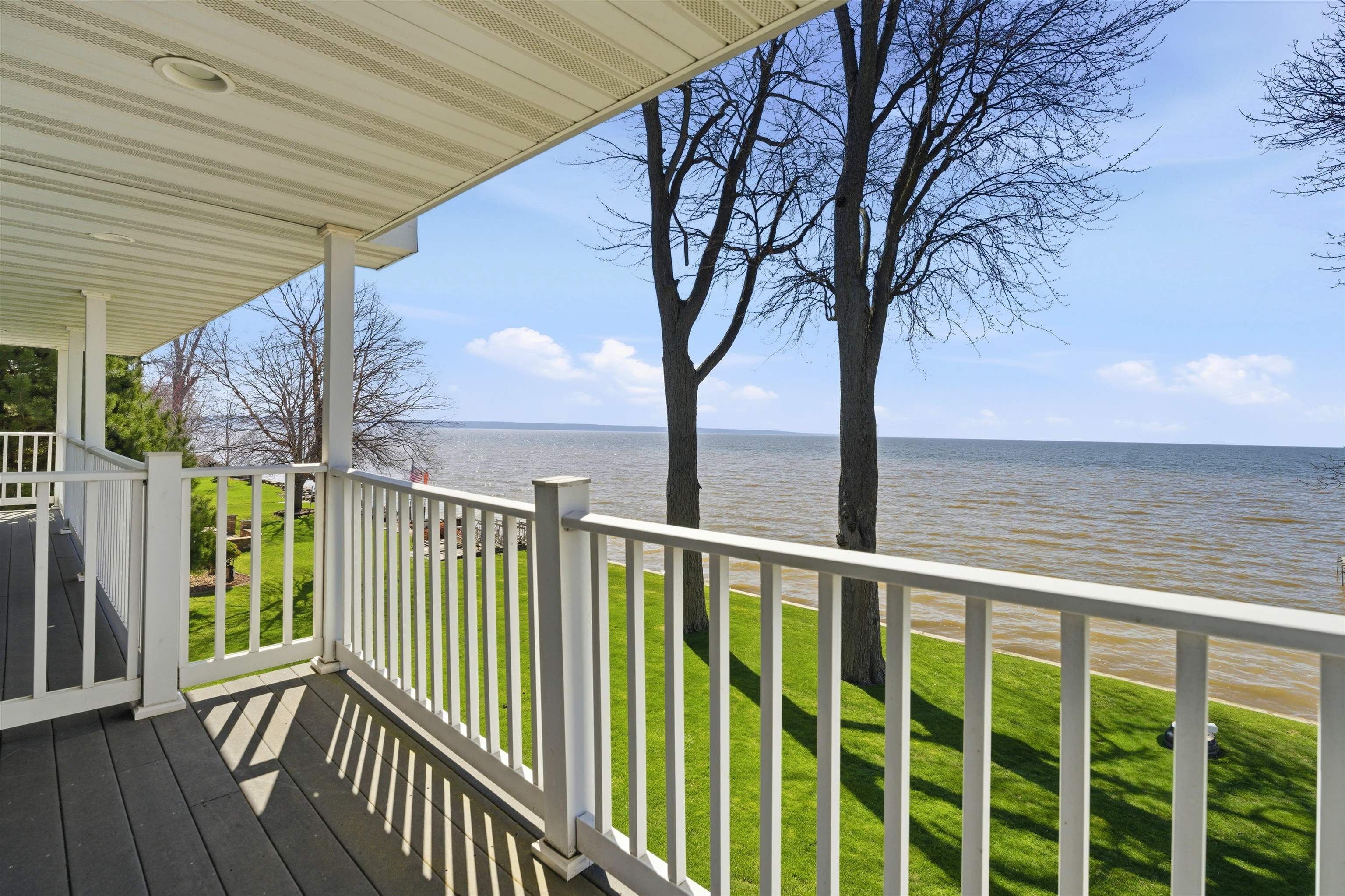 W6537 Firelane 8 Menasha, WI 54952 - Photo 32 of 68