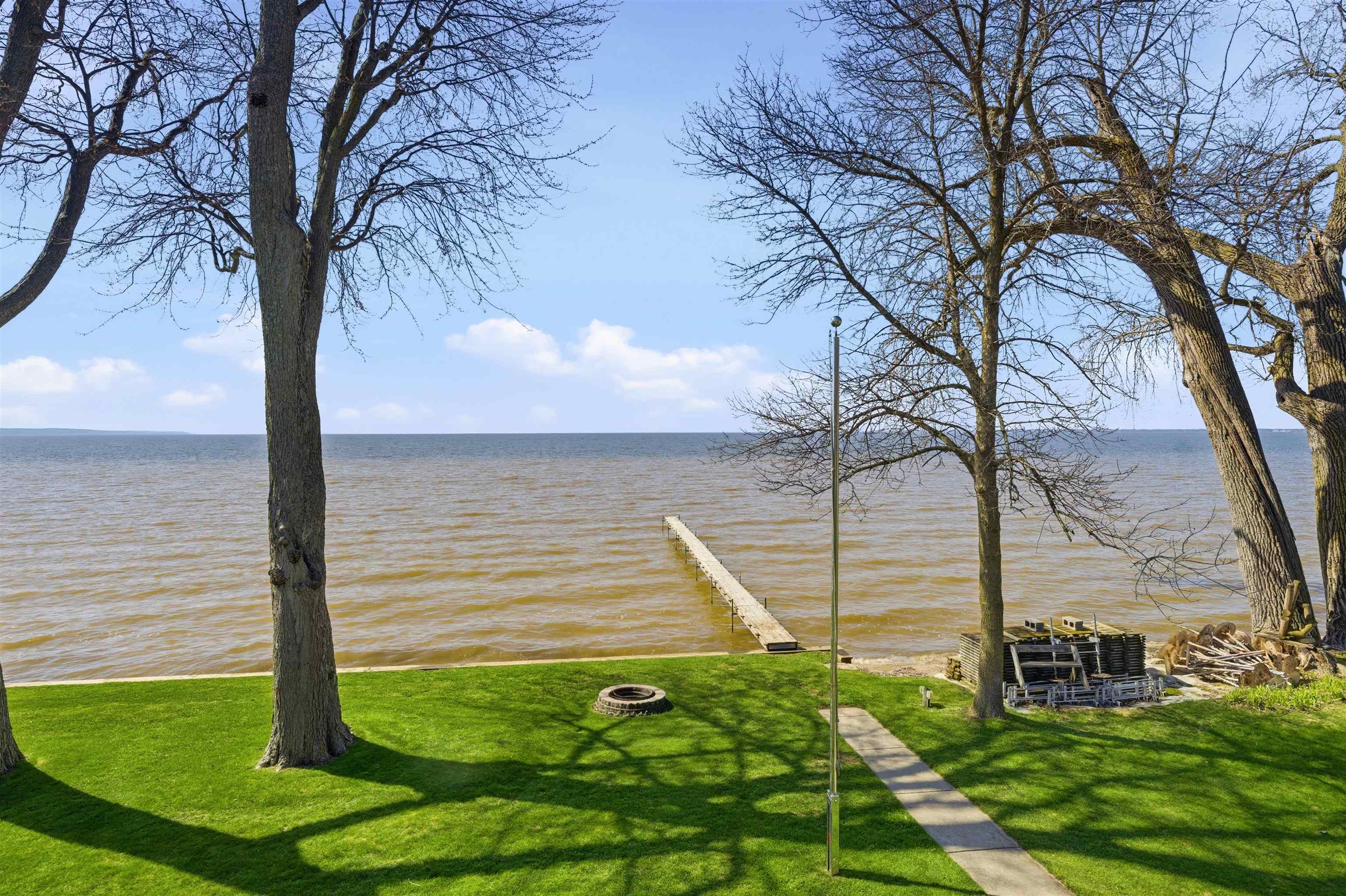 W6537 Firelane 8 Menasha, WI 54952 - Photo 34 of 68