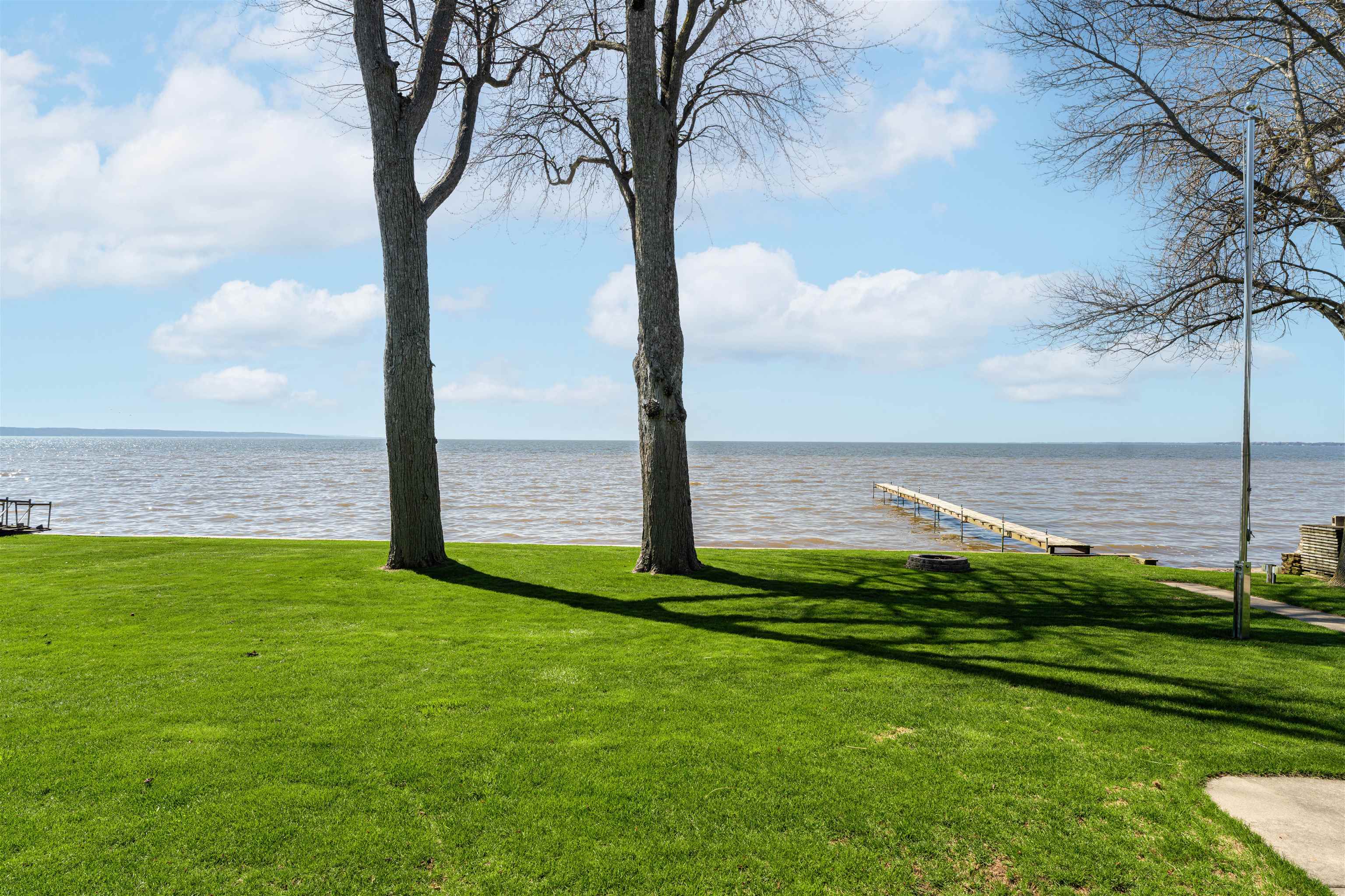 W6537 Firelane 8 Menasha, WI 54952 - Photo 55 of 68