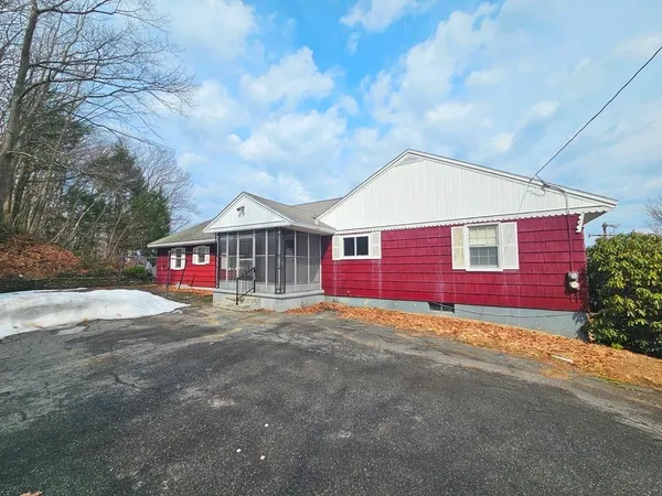 $392,000 | 30 Allen Street, Gardner, MA 01440
