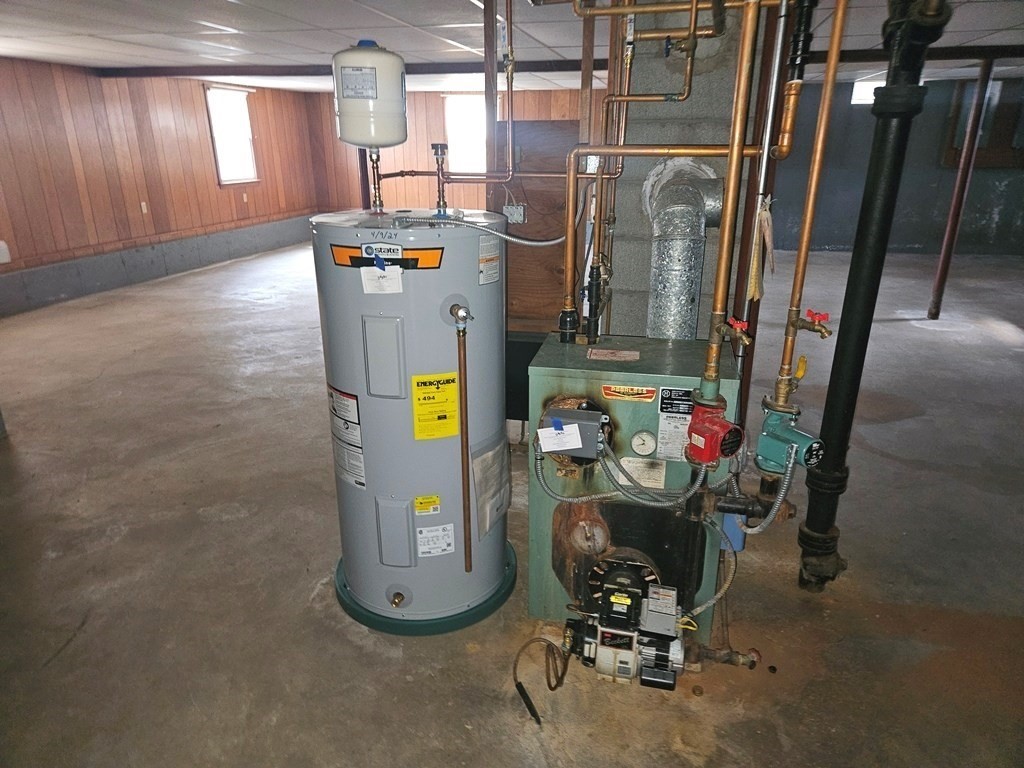 30 Allen Street Gardner, MA 01440 - Photo 25 of 27