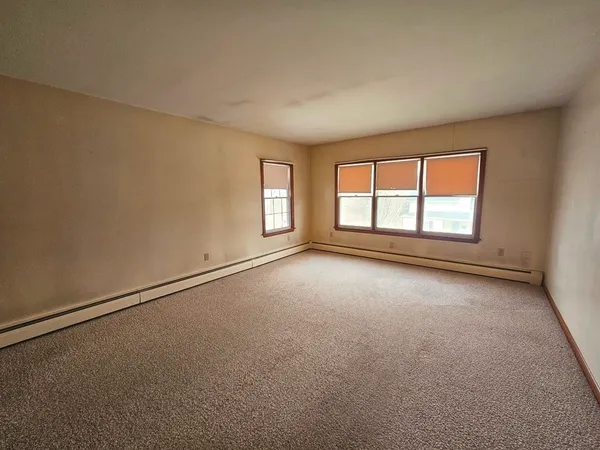 $392,000 | 30 Allen Street, Gardner, MA 01440