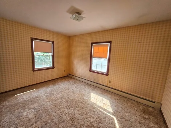 $392,000 | 30 Allen Street, Gardner, MA 01440