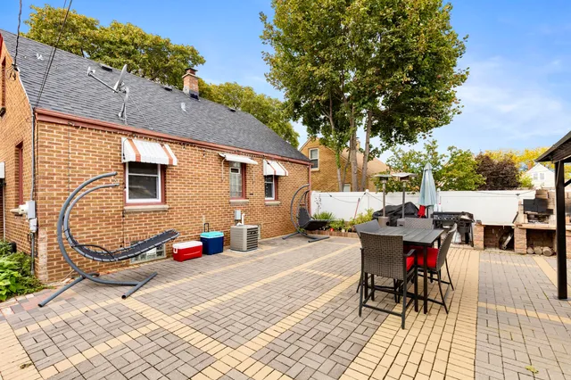 $265,000 | 3134 South 16th Street, Milwaukee, WI 53215