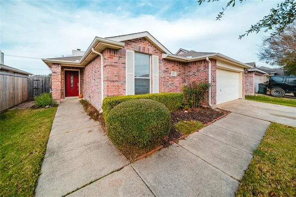 $2,050 | 2211 Lilac Circle, McKinney, TX 75071