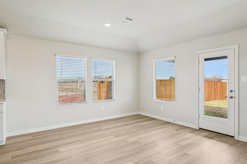 839 Sunflower Road Lavon, TX 75166 - Photo 4 of 40