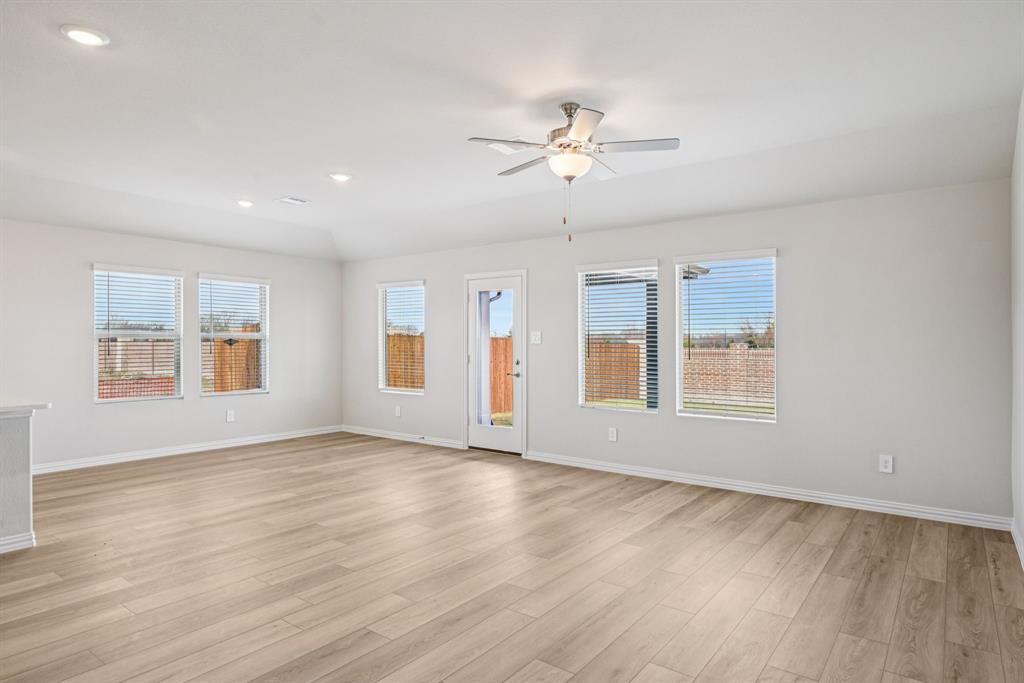 839 Sunflower Road Lavon, TX 75166 - Photo 9 of 40