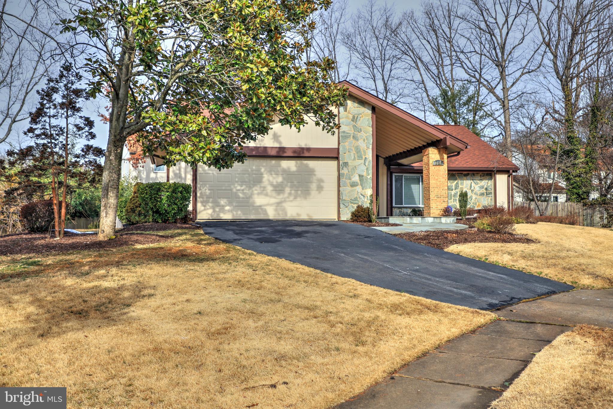 8628 Reseca Lane Springfield, VA 22152 - Photo 24 of 27 Gallery Image 24
