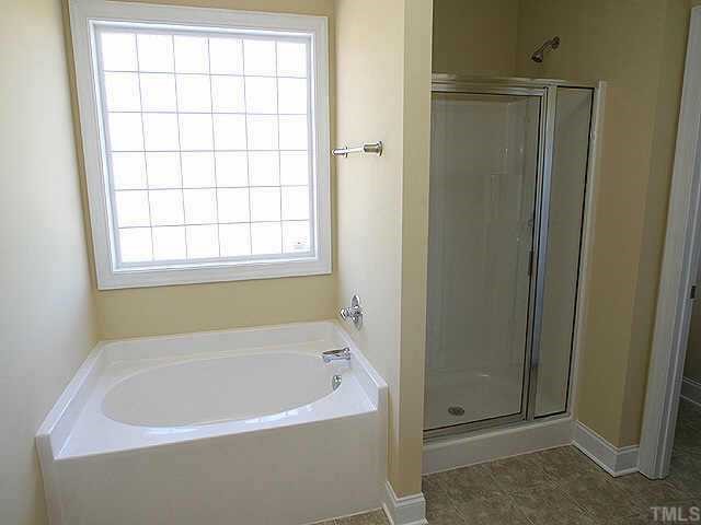 99 Hunters Point Court Angier, NC 27501 - Photo 7 of 8 Gallery Image 7