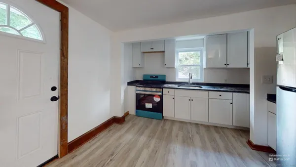 $2,200 | 57 Pratt Street, Norwich, CT 06360