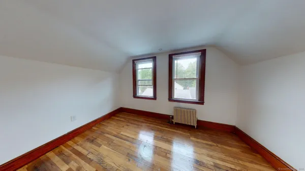 $2,200 | 57 Pratt Street, Norwich, CT 06360