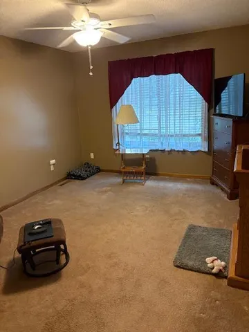 $199,900 | 1200 Crestview Road, Albert Lea, MN 56007