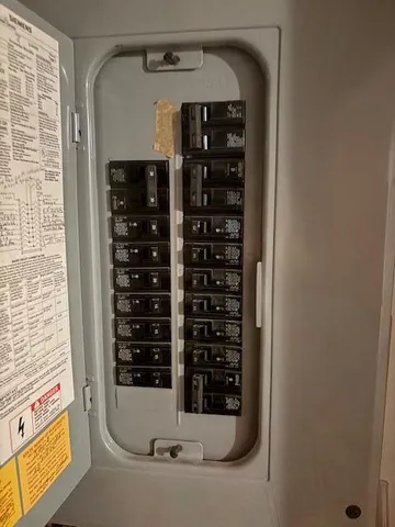 $199,900 | 1200 Crestview Road, Albert Lea, MN 56007