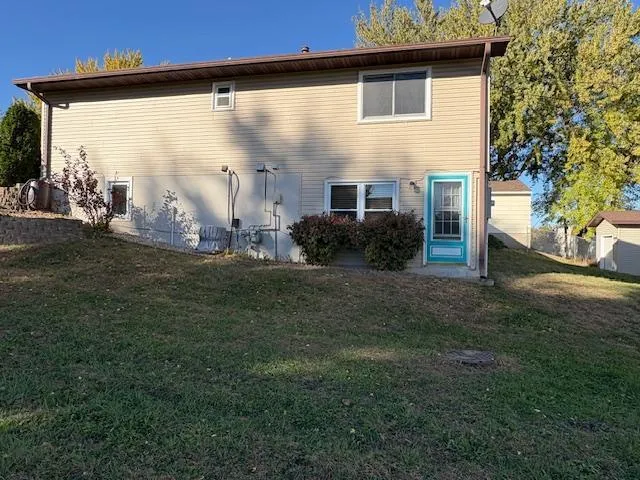 $199,900 | 1200 Crestview Road, Albert Lea, MN 56007