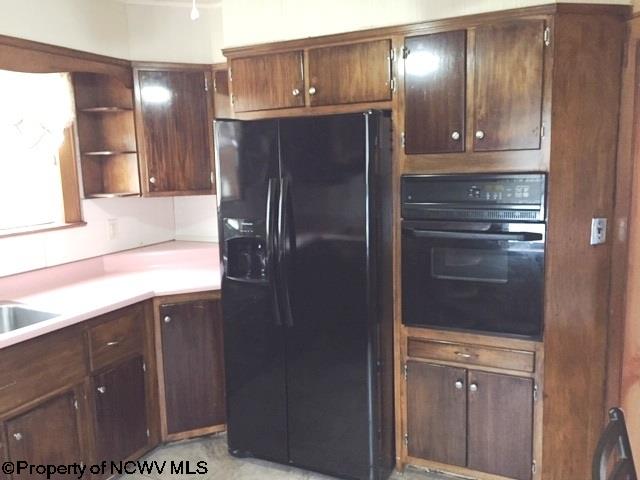 133 Reeves Avenue Fairmont, WV 26554 - Photo 10 of 18 Gallery Image 10