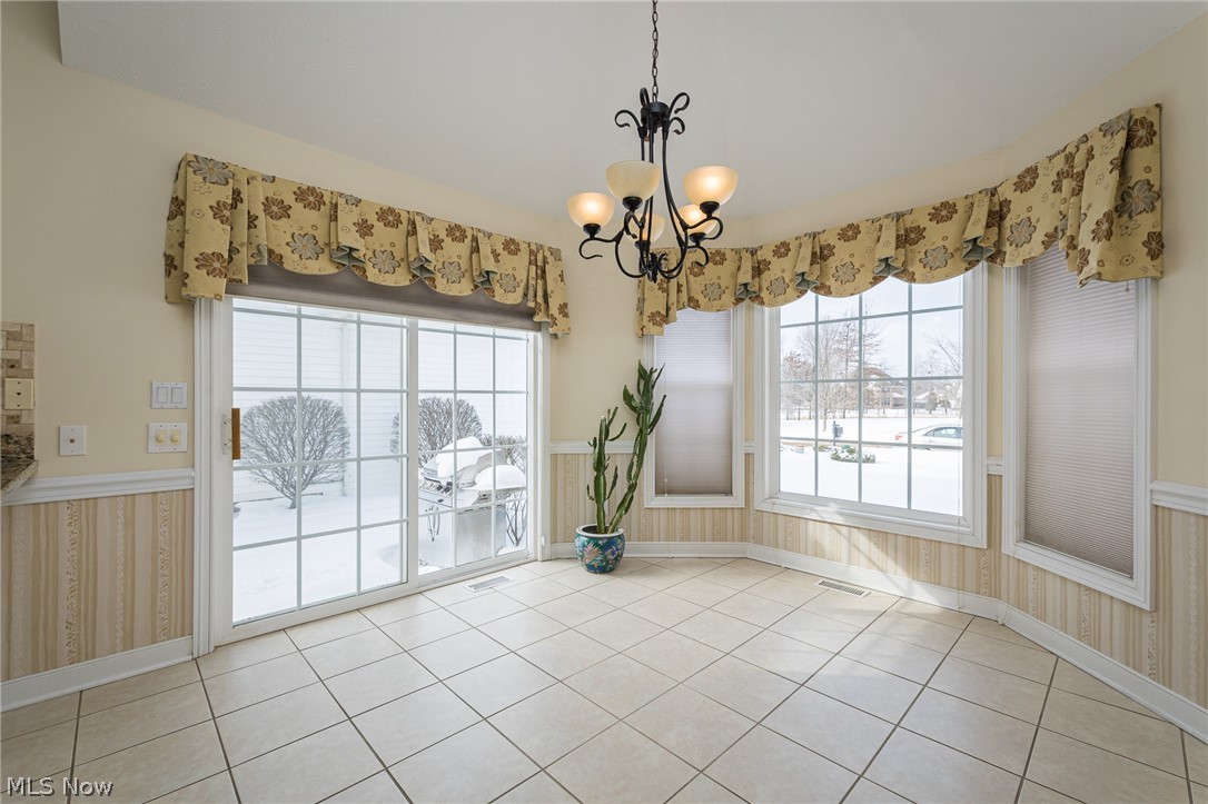 353 Burwick Road Cleveland, OH 44143 - Photo 7 of 35 Gallery Image 7