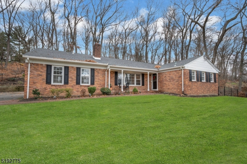 21 Junard Drive, Morristown, NJ 07960 Compass