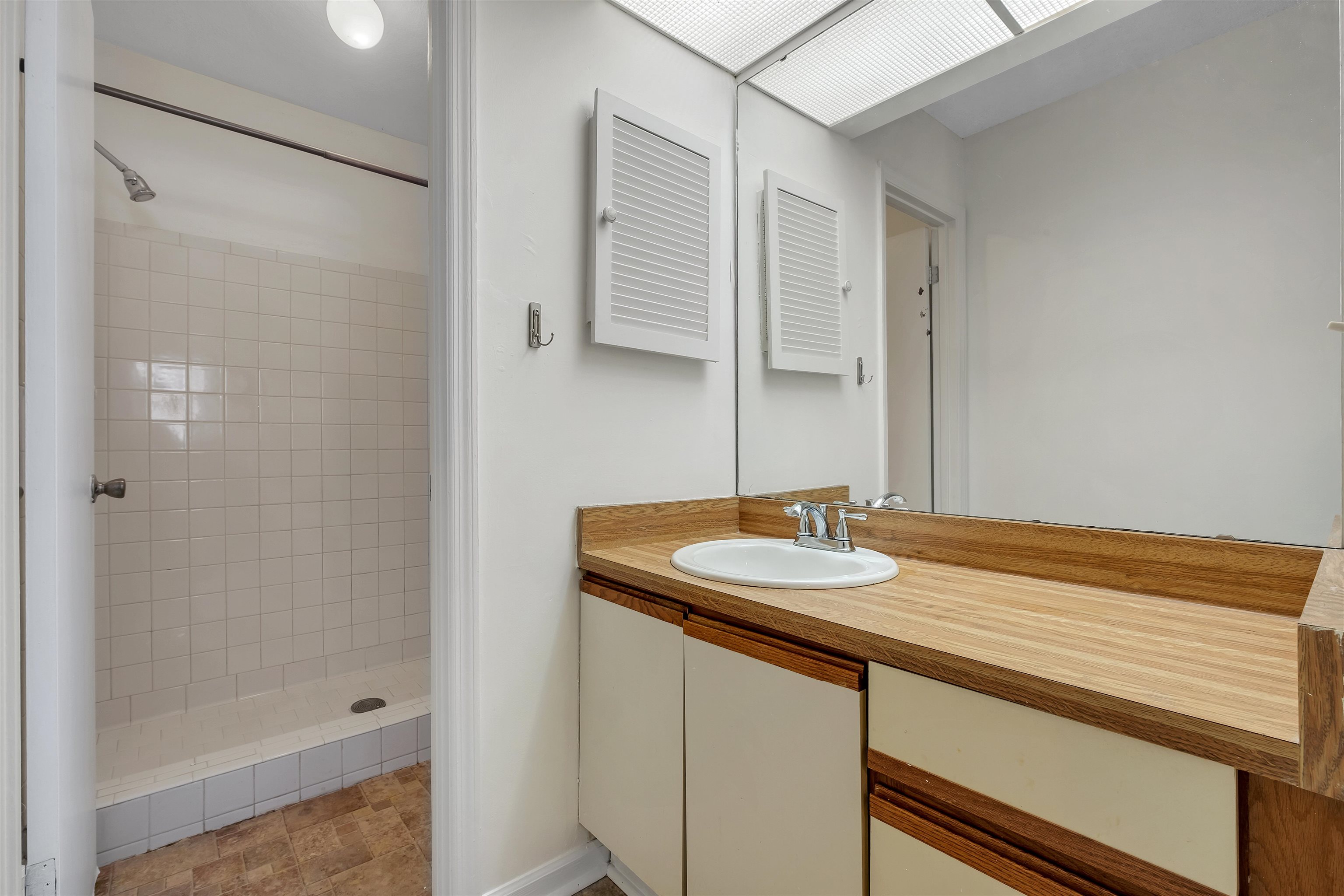 1571 Stone Road, Unit 2A Tallahassee, FL 32303 - Photo 23 of 31