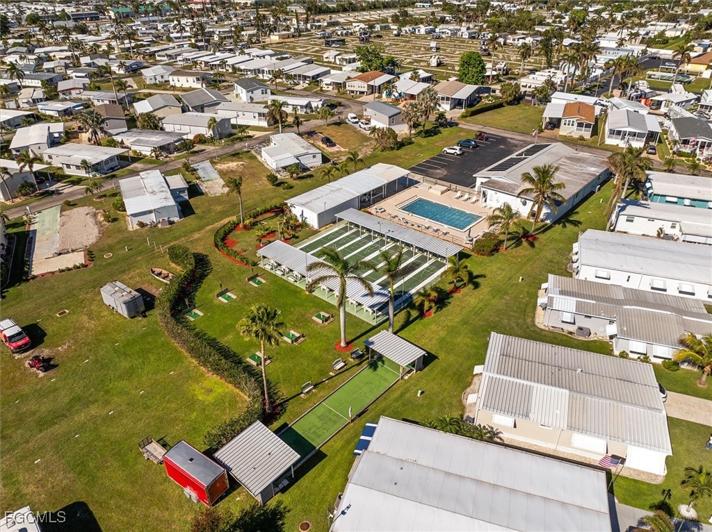 223 Derwent Boulevard Fort Myers, FL 33908 - Photo 12 of 18