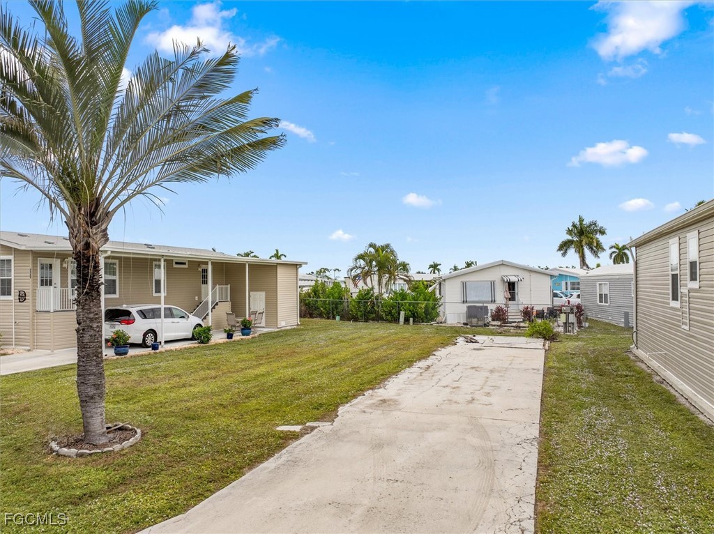 223 Derwent Boulevard Fort Myers, FL 33908 - Photo 2 of 18