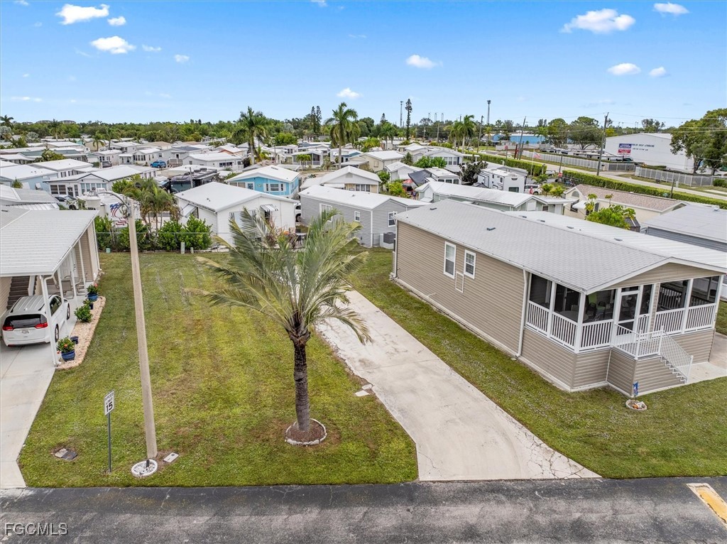 223 Derwent Boulevard Fort Myers, FL 33908 - Photo 3 of 18