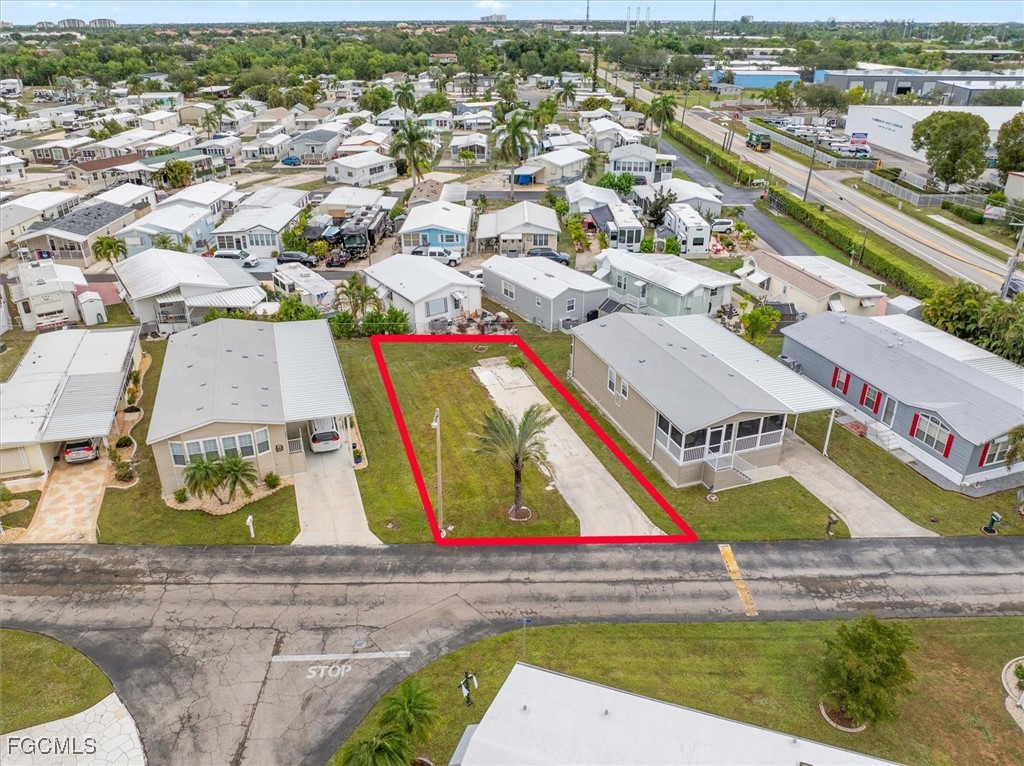 223 Derwent Boulevard Fort Myers, FL 33908 - Photo 10 of 18