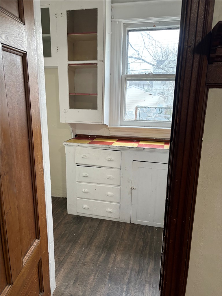 235 Electric Avenue Rochester, NY 14613 - Photo 8 of 12