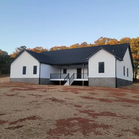 a view of a house with a outdoor space