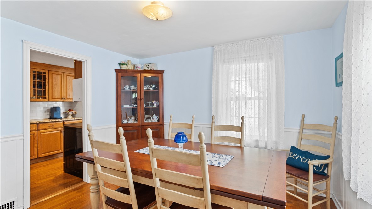 145 Massasoit Drive Warwick, RI 02888 - Photo 19 of 50