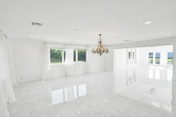 $12,000 | 26 Cayuga Road, Sea Ranch Lakes, FL 33308