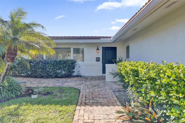 $12,000 | 26 Cayuga Road, Sea Ranch Lakes, FL 33308