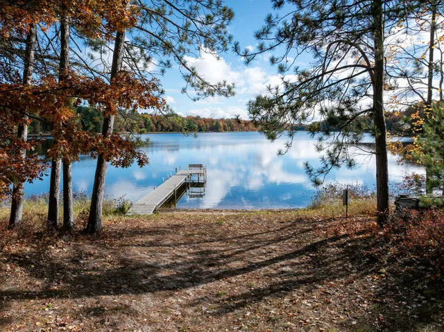 $495,000 | 25252 Pike Bend Road, Webster, WI 54893