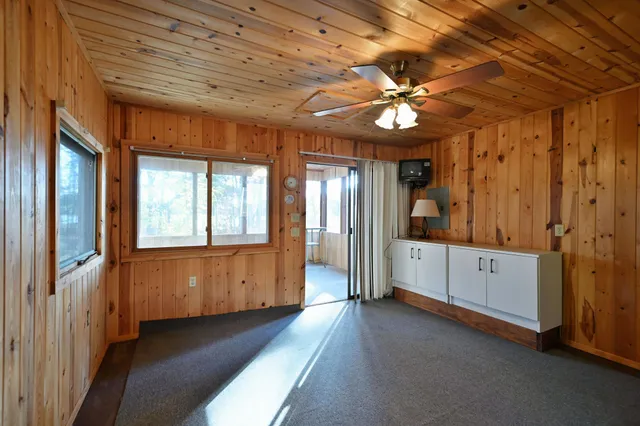 $495,000 | 25252 Pike Bend Road, Webster, WI 54893