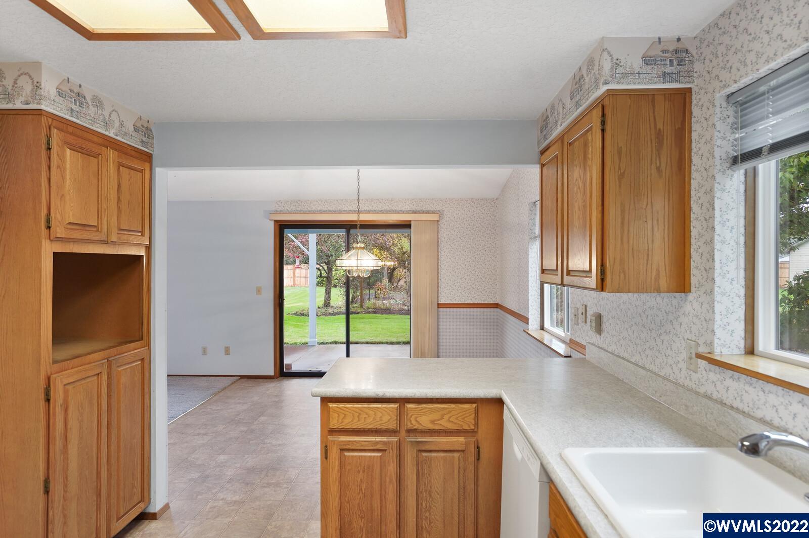 864 3rd Street Lyons, OR 97358 - Photo 13 of 34 Gallery Image 13