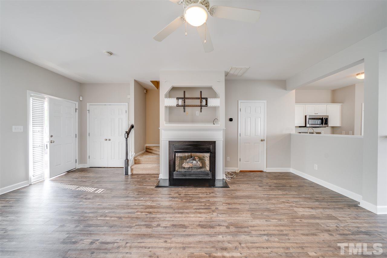 8316 Tierra Del Sol Way Raleigh, NC 27616 - Photo 5 of 21 Gallery Image 5