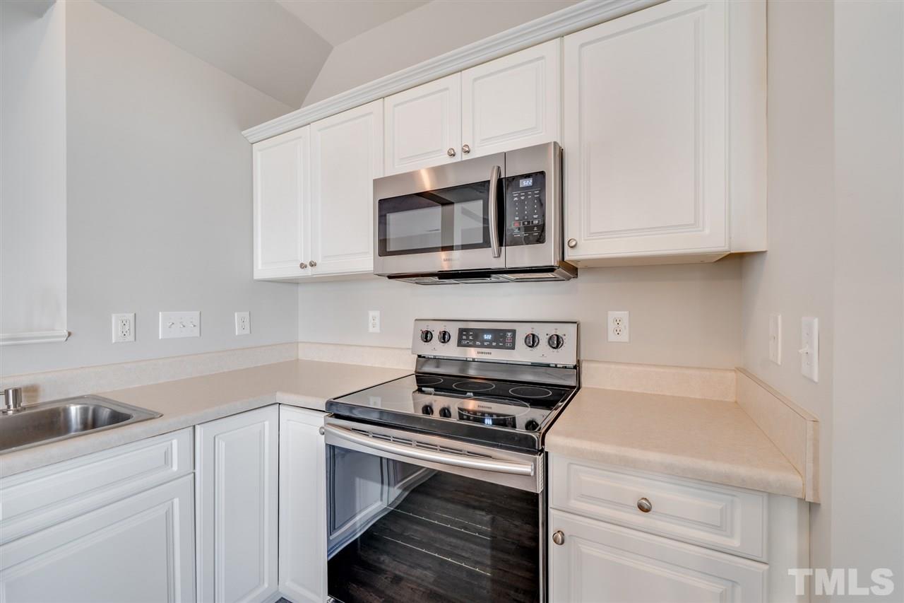 8316 Tierra Del Sol Way Raleigh, NC 27616 - Photo 9 of 21 Gallery Image 9