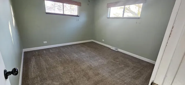 $1,650 | 10016 3rd Avenue, Pleasant Prairie, WI 53158