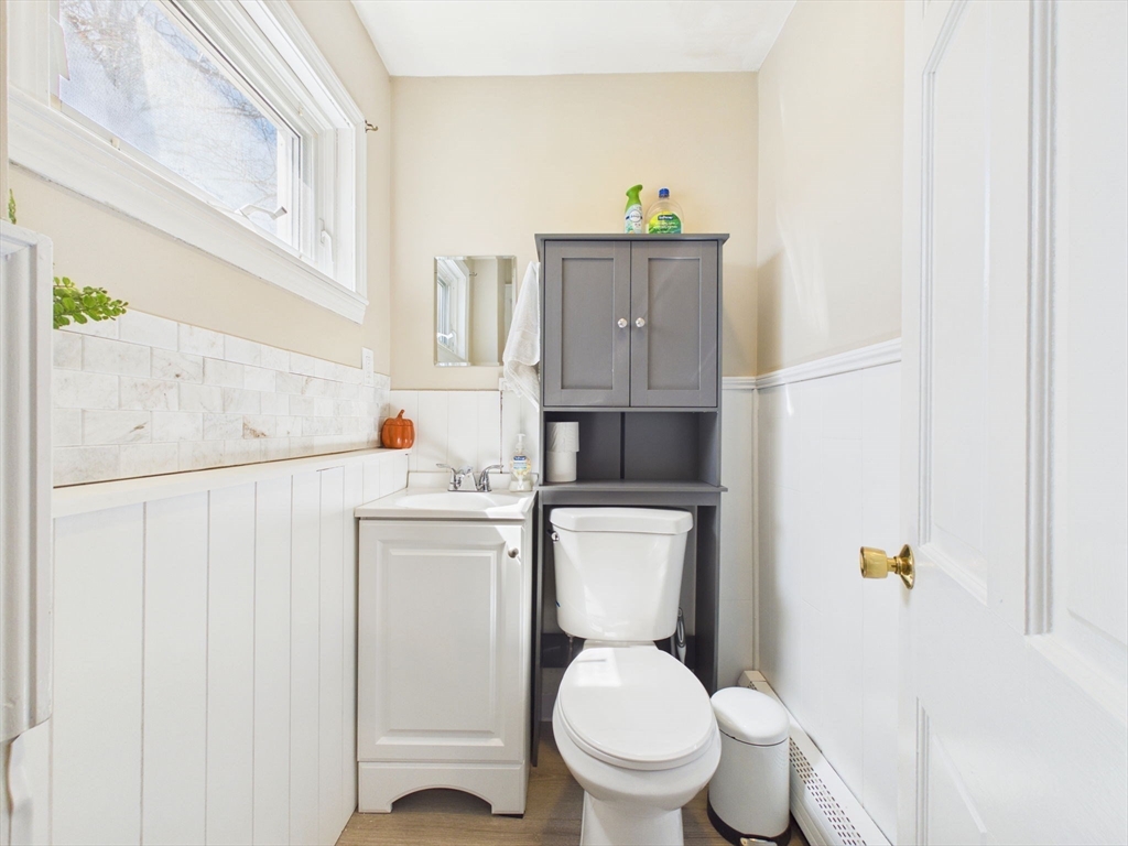 1193 New Boston Road Fall River, MA 02720 - Photo 14 of 31