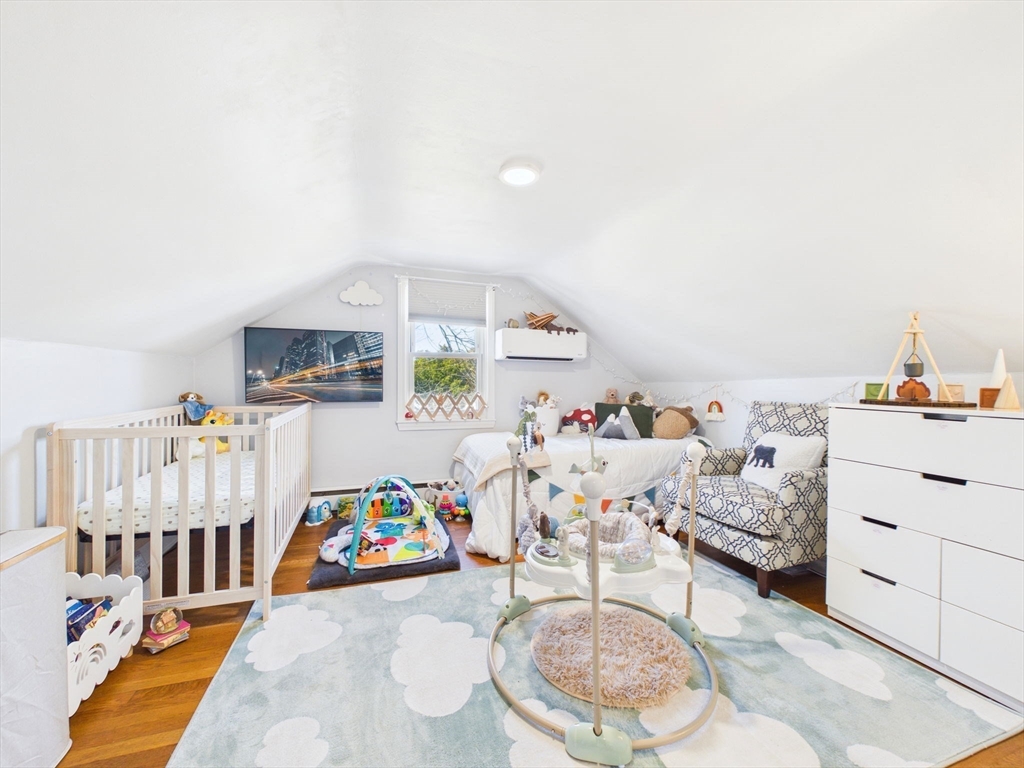 1193 New Boston Road Fall River, MA 02720 - Photo 19 of 31